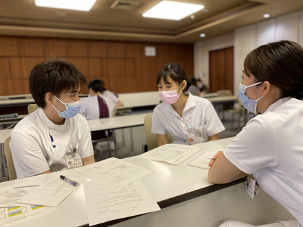 プリセプター研修の様子