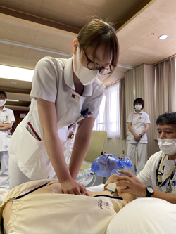 救急対応シミュレーションの様子