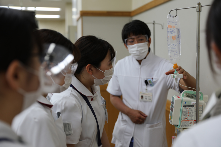 輸液ポンプ・シリンジポンプ研修の様子