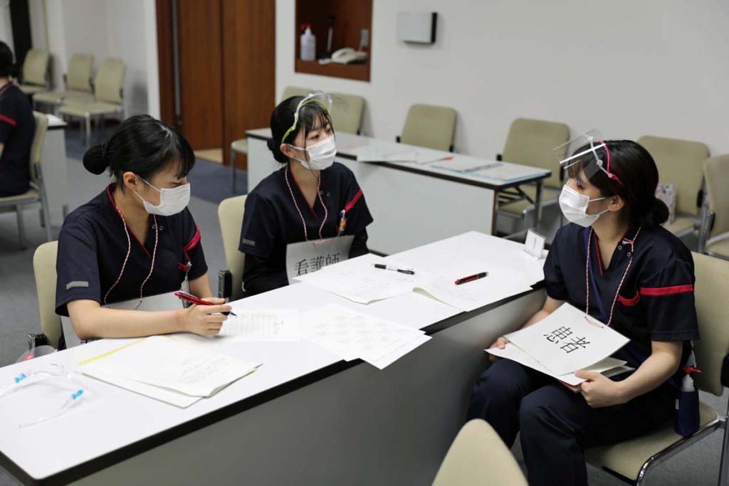 コミュニケーションスキル研修の様子