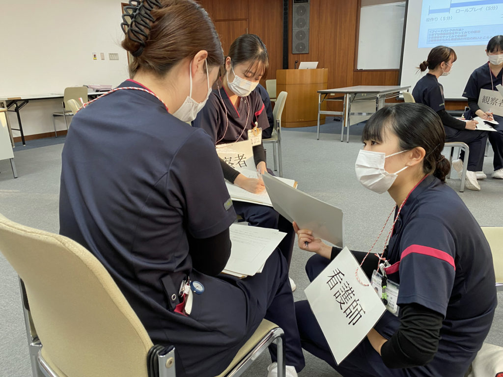 ロールプレイ研修の様子