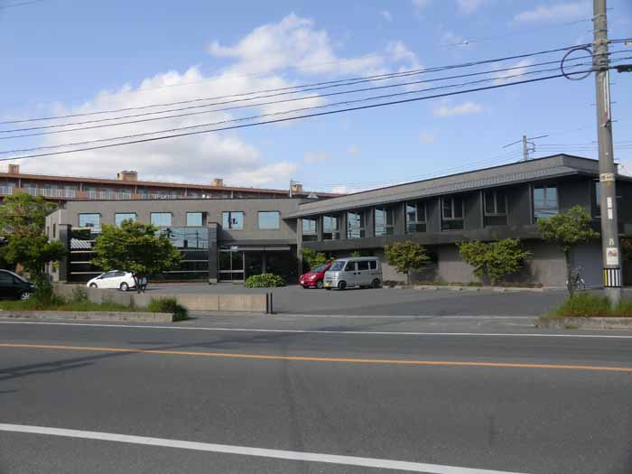 秋本医院の外観