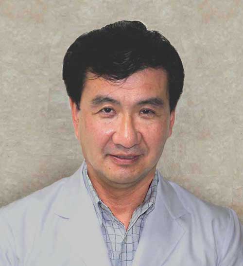 前田 敏明 先生写真