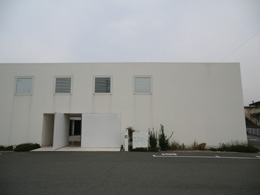 ながやレディースクリニックの外観