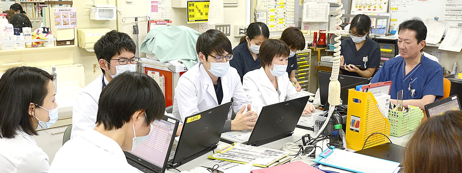 神経内科ミーティング風景