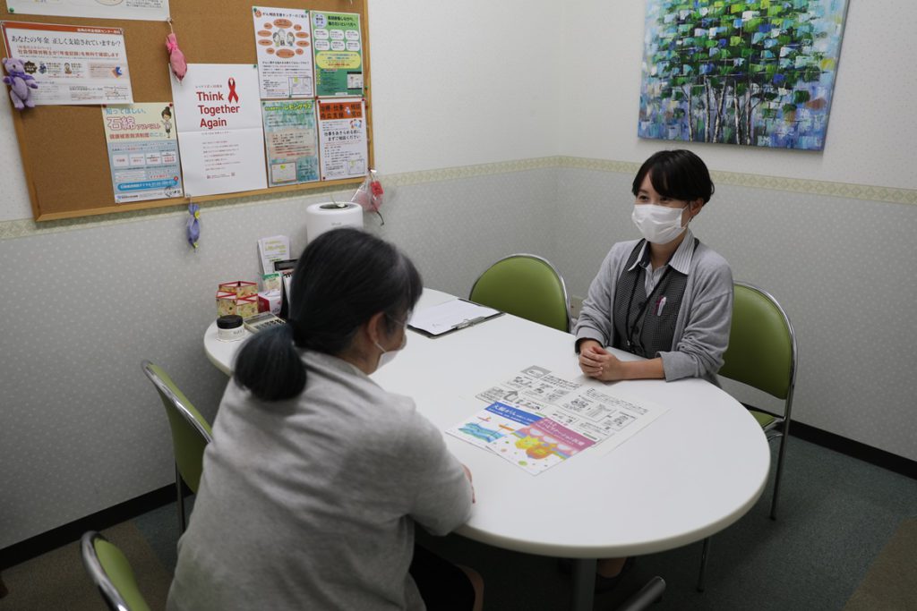 がん相談支援センター相談風景