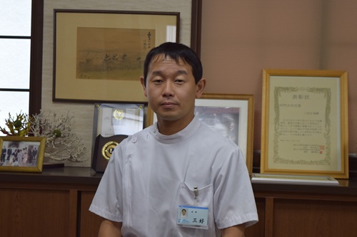 三好 智之 先生の写真